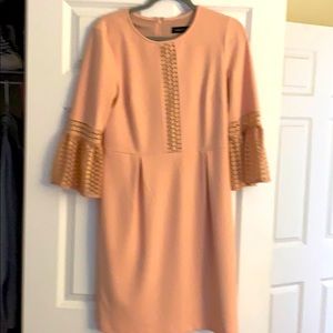 Ivanka Trump midi dress. Office to casual.U choose